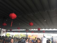 -Lanterns Vietnamese Restaurant