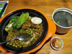 -米食先生酱汁煲仔饭(王府井店)