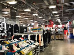 -上品折扣(回龙观店)