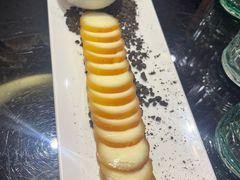 -东口码头·烧鸽子·鱼头泡饼·地方菜(金鹰悦城店)