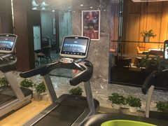 -古德菲力健身(中关村大恒店)