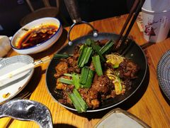 -野山舂·贵州现舂酸汤火锅(鸿通城店)