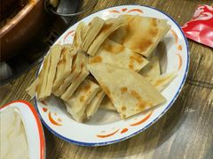 -超越炭火牛蛙火锅鸡(河东店)