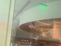 -麻六记(凤凰汇店)