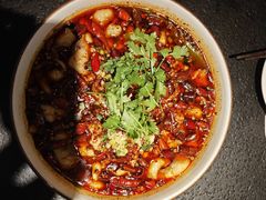 -万重锦·人文川菜馆(骡马市店)