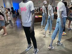 -URBAN REVIVO(西安Momopark店)