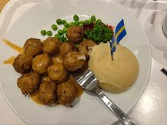 -宜家家居(四元桥商场店)