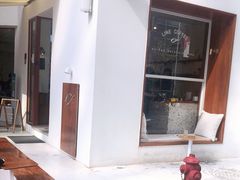 -Line 咖啡(石厦花园店)