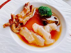 鹿蹄筋扣鹅掌-天龙轩(香港丽思卡尔顿酒店)