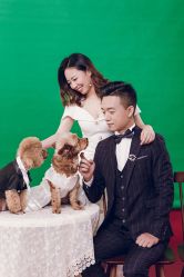 -现代经典婚纱摄影
