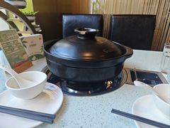 -烹然四季椰子鸡火锅(团结湖总店)