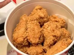 炸鸡汉堡五件桶-肯德基(常熟万达店)