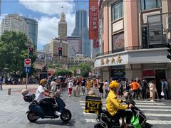 -真老大房(南京东路店)