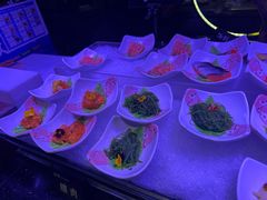 -领鲜活海鲜榴莲自助火锅(东门店)