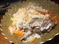 特色手抓饭-楼兰新疆主题餐厅(坂田佳华领汇广场店)