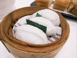 泰**仔
