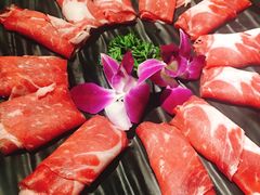 -三人行骨头王火锅(长寿店)
