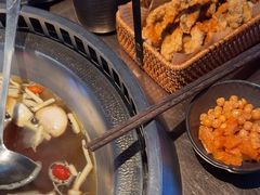 -辣伍鲜毛肚老火锅(元一店)