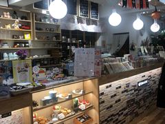 -猫的天空之城概念书店(束河店)