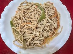 -金杨拉面王小吃面馆·牛三宝面·红烧牛肉粉