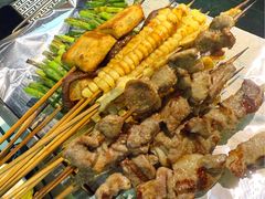 -云晓光头烧烤吧(德平路店)