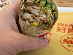 招牌烤鸭卷-特派卷·老北京烤鸭卷(合生汇购物中心店)
