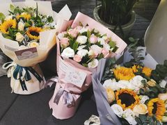 -怡花宜木鲜花店(朝阳路店)