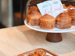 -VERIE BAKEHOUSE