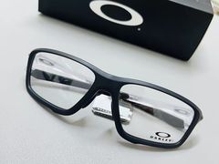 -目艮眼镜SHOWROOM(品牌集合店)