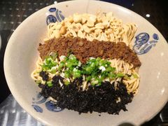 -峨嵋小镇·川菜(勒泰中心店)
