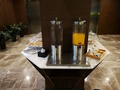 -西安钟楼北大街希尔顿欢朋酒店