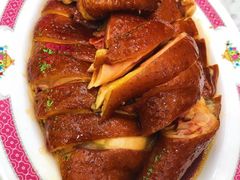 玫瑰豉油鸡（例）-东鑫记港式茶餐厅(南京东路店)