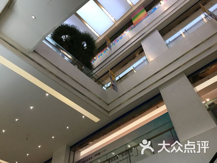 小寨银泰城停车场-图片-西安爱车-大众点评网