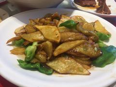 -吴记酱骨炖菜馆(西大直街店)