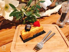 -Common Table · Brunch & Coffee