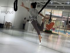 -Jumphai室内蹦极运动