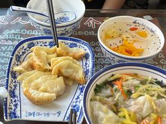 -长人馄饨铺(解放街店)