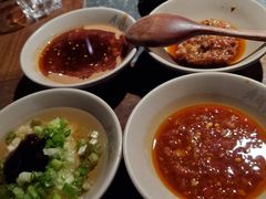 -老牌坊云南鱼豆花火锅(哈西万达店)