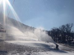 -庙香山滑雪场