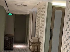 -浅深(世茂滨江精品店)