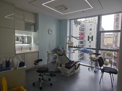 -极光口腔·矫正种植修复(锦江店)
