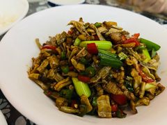 -龚师傅土菜馆.地道农家菜(魅力湘西店)