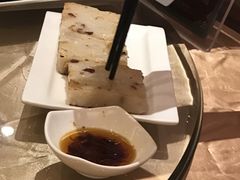 -广州中心皇冠假日酒店·百粤楼