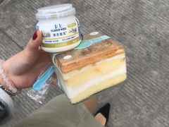 -7cake榴莲千层蛋糕(塘苗路店)