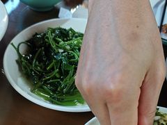 -芦茨金富饭庄·25年老字号·专做稻草鸡