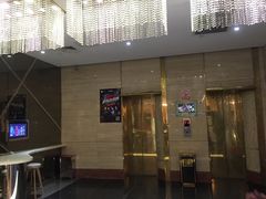 电梯-阳光钱柜KTV(八一路店)