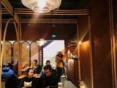 大堂-十三式重庆江湖菜(金茂览秀城店)