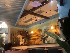 -芭莉与彩虹西餐厅(成都合生汇店)