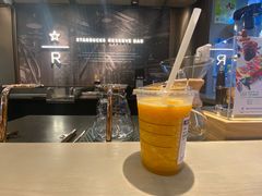 -星巴克臻选(上海今潮8弄店)