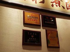 -狮头牌卤味研究所·卤味饭(花城汇南区店)